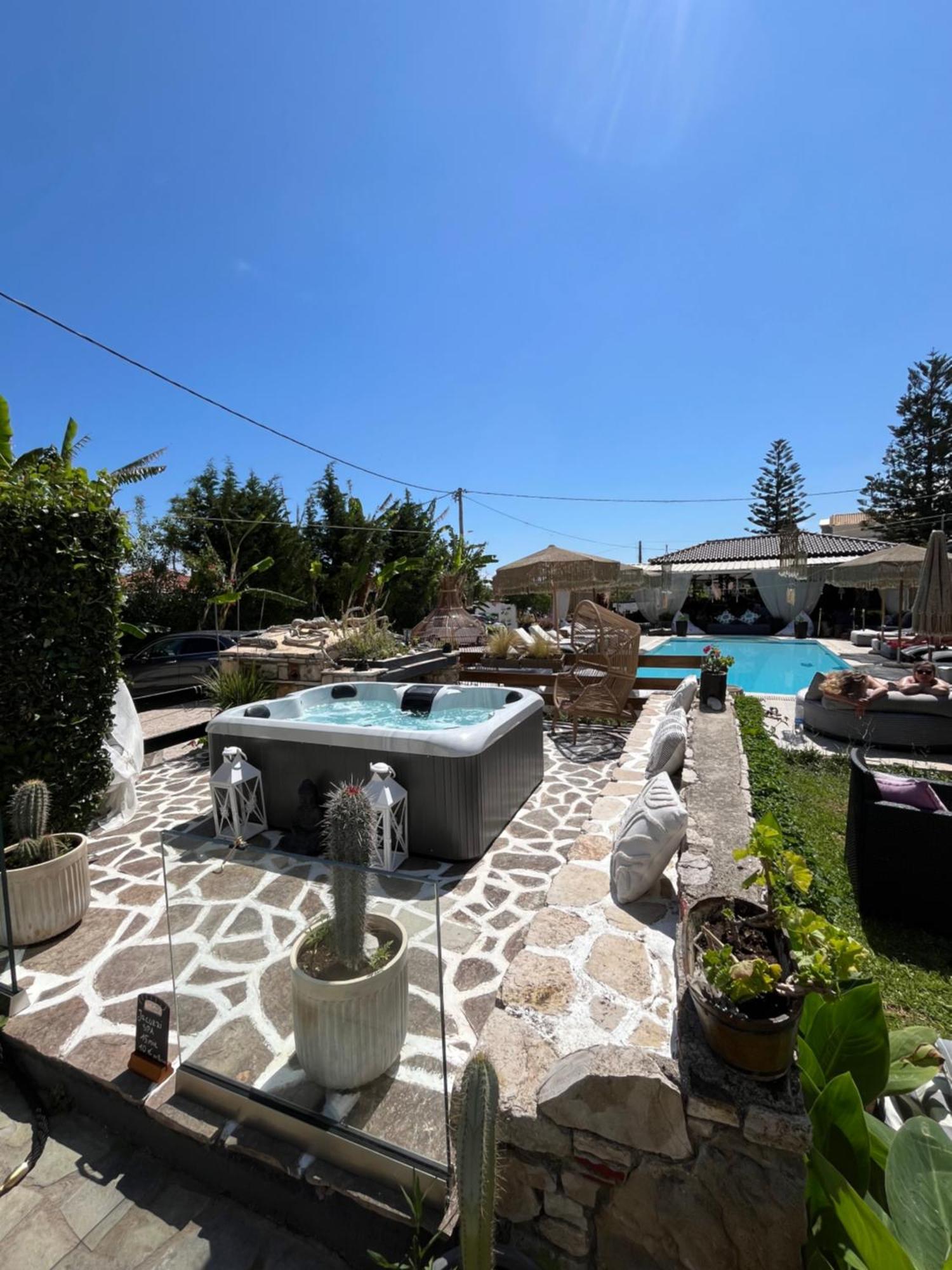 Villa Corali Apartments Sea Breath & Pool Amoudi Ngoại thất bức ảnh